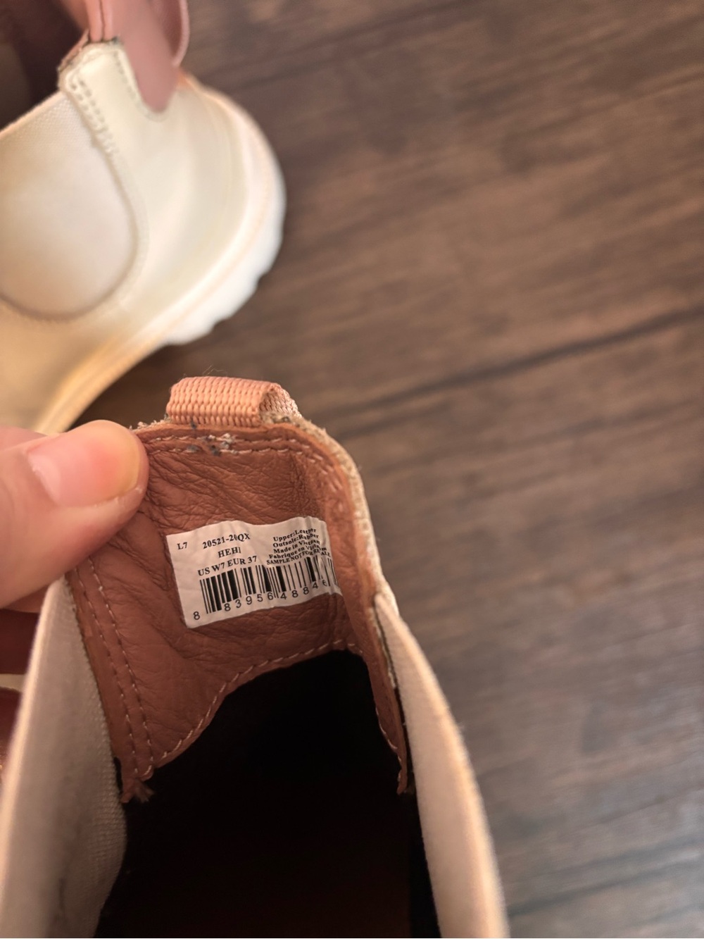 OluKai Hehi women’s boots size 7 - Picture 9 of 10
